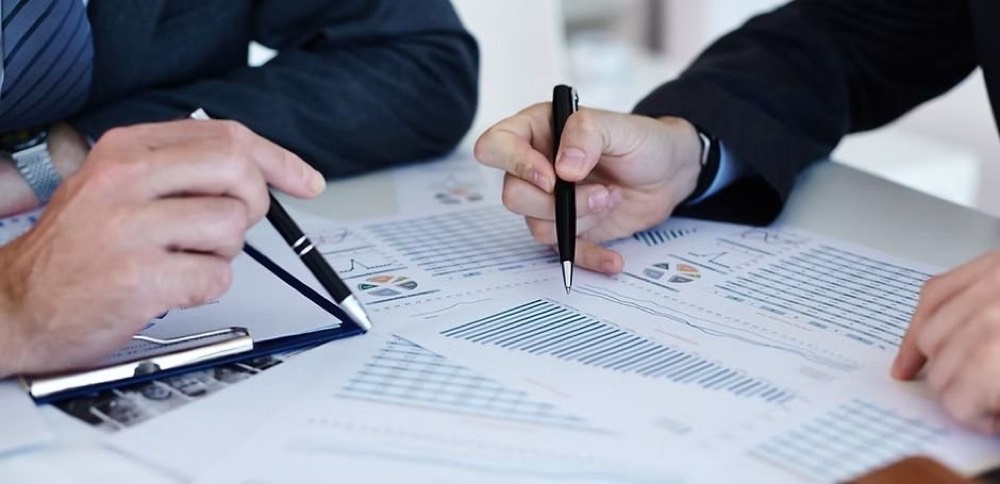 Geraldo Frias Consultores — Servicios Profesionales y Empresariales en Punta Cana