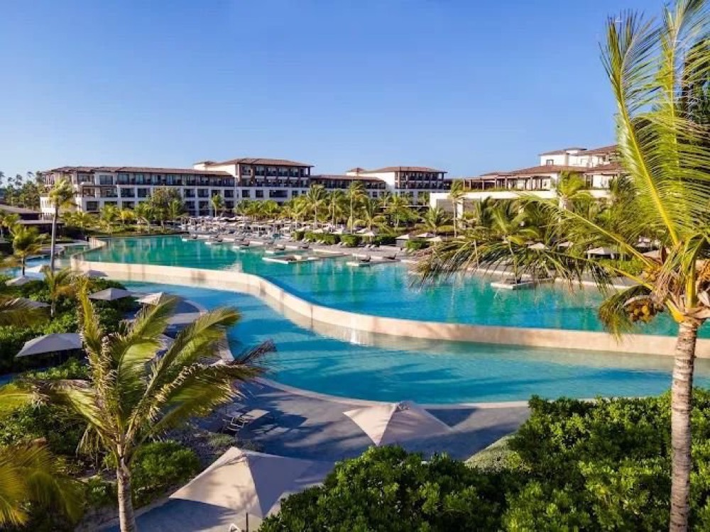 Hotel Lopesan Costa Bavaro Casino & Resort — Turismo y Entretenimiento en Punta Cana